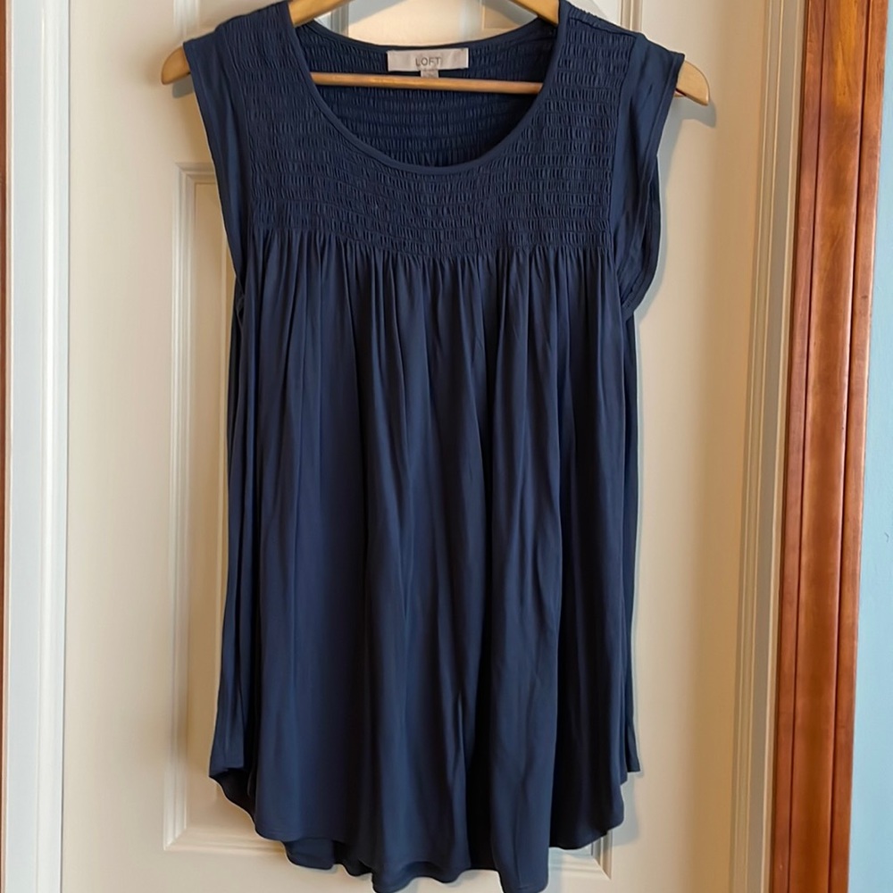 Loft XS top. Rayon. Very stretchy